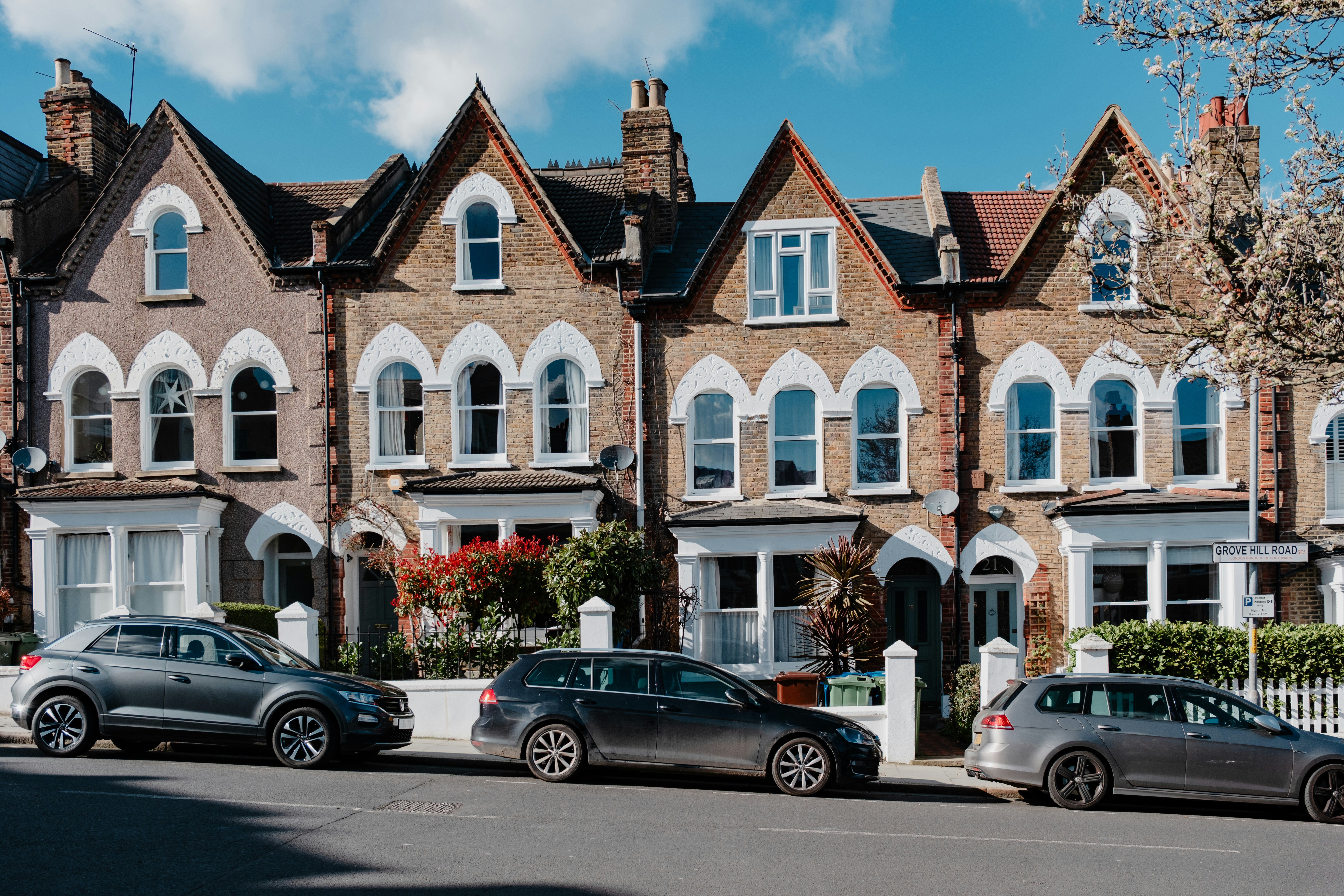 | Livco Estate Agents